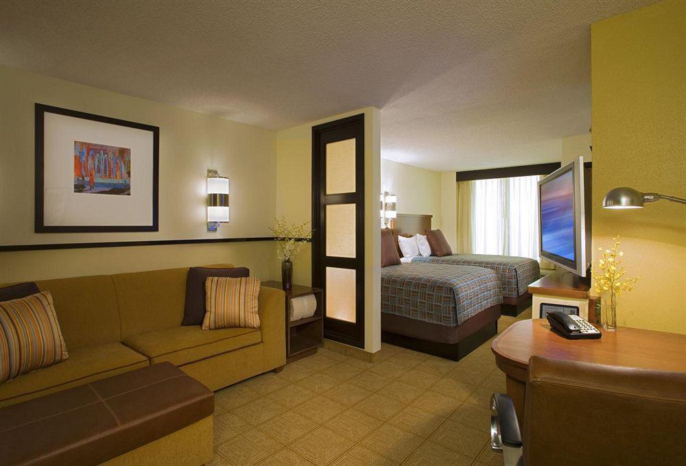 Hyatt Place Lexington Pokoj fotografie